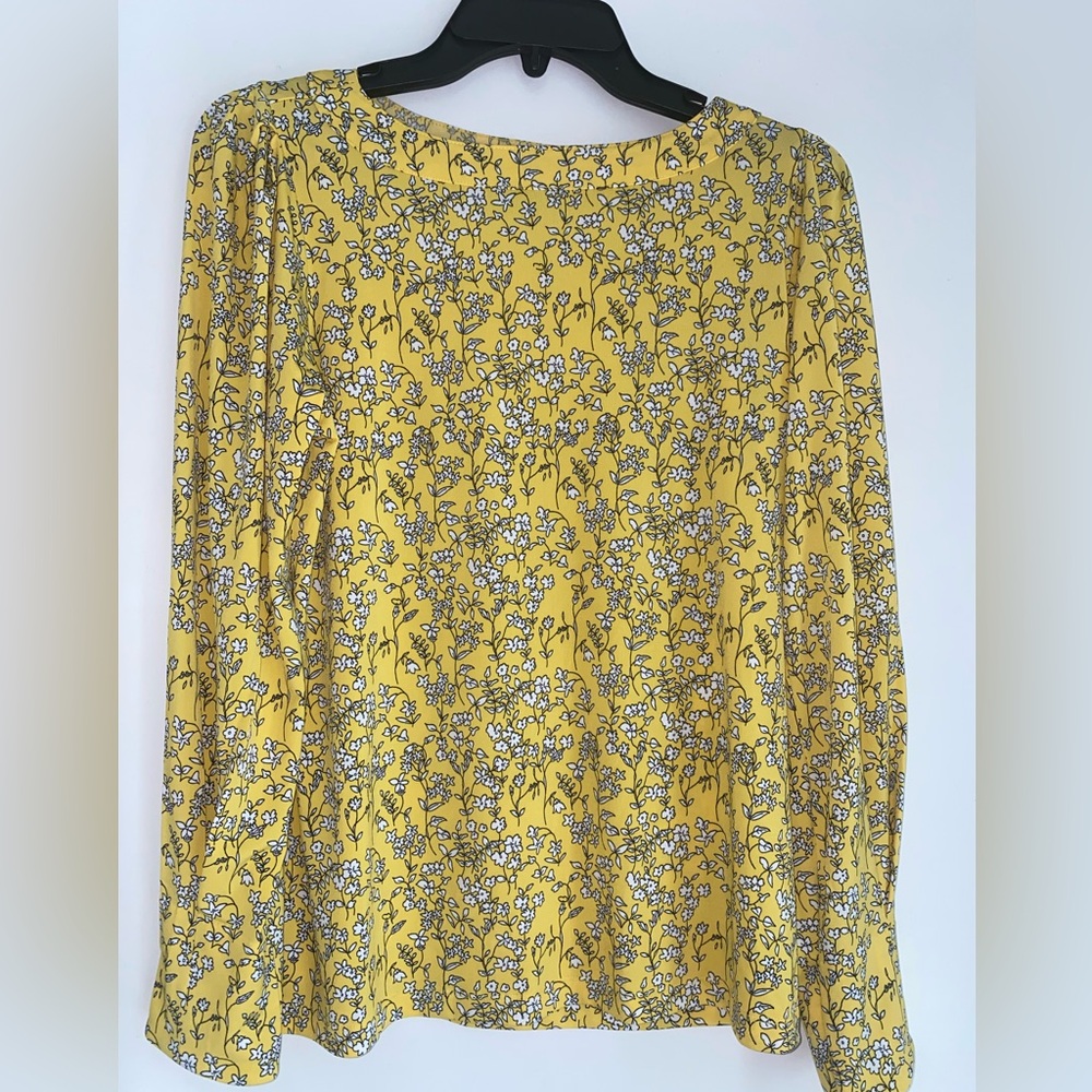 Banana Republic Women’s Blouse